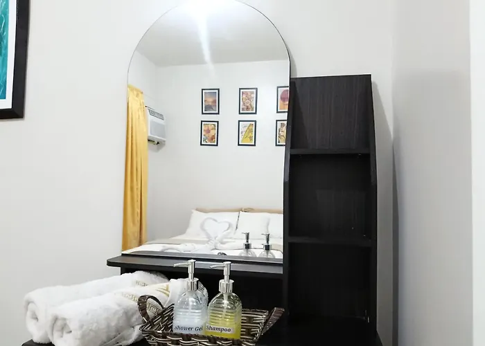 E&d Royal Oceancrest Mactan - 1br Full With Balcony And Rooftop With Panoramic View Near Airport Apartment